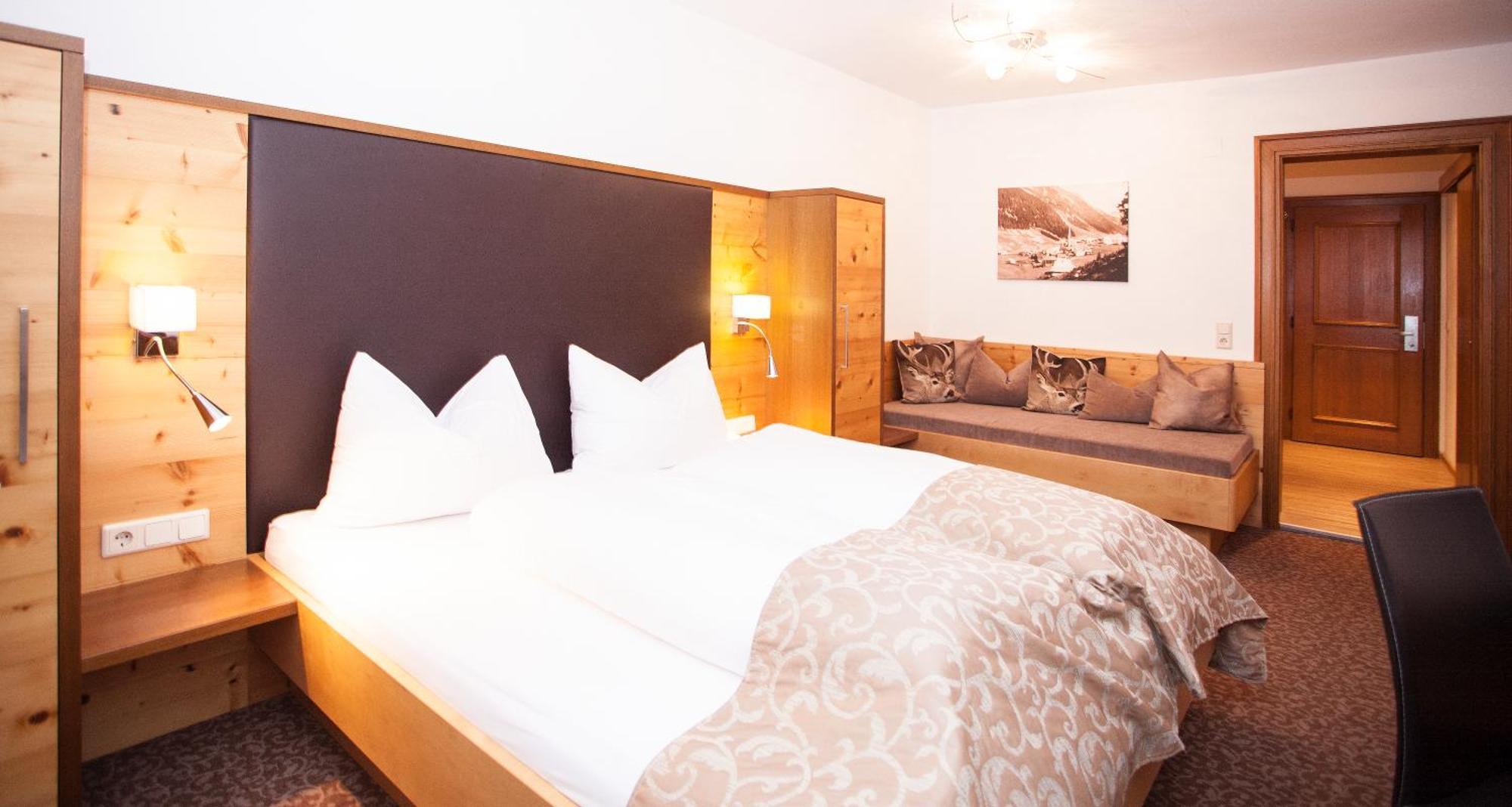 Hotel Garni Mirabell Ischgl Quarto foto
